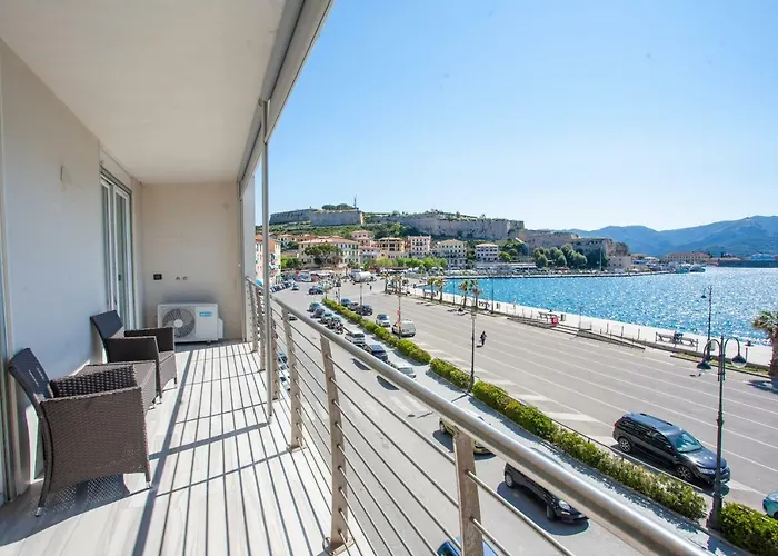 Lungomare - Goelba * Портоферрайо