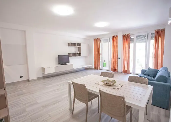 Lungomare - Goelba * Портоферрайо