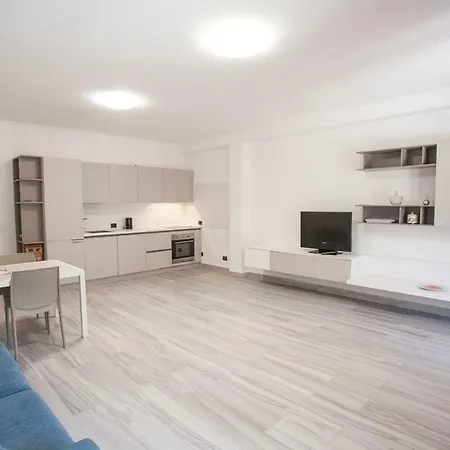 Apartament Lungomare - Goelba