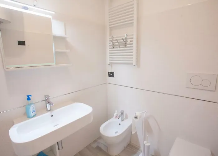 Lungomare - Goelba *