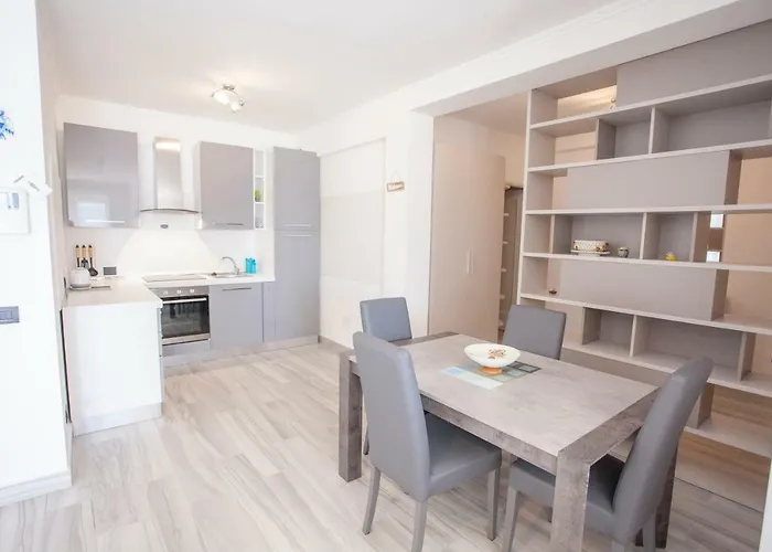 Appartement Lungomare - Goelba