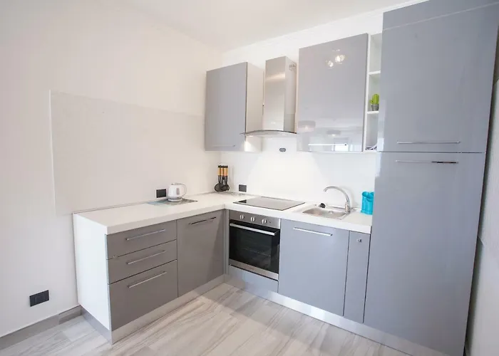 Lungomare - Goelba Appartement